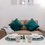 Bd281 House